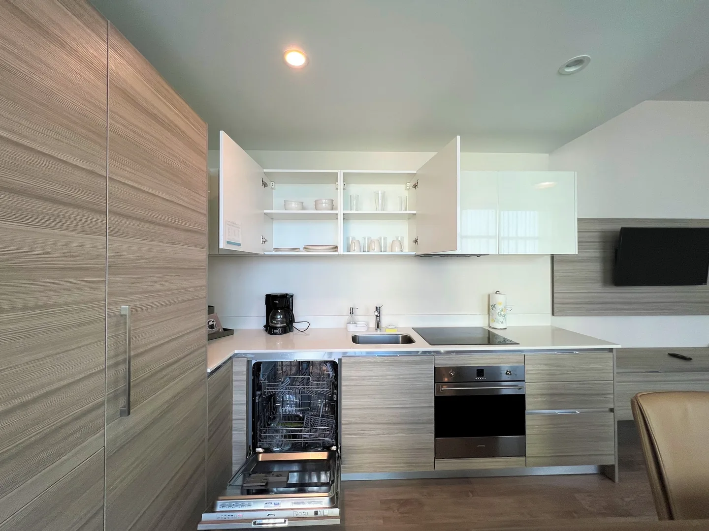 Luxe Costa Hollywood: 1BR, Sleeps 4. Rooftop Pool photo 9