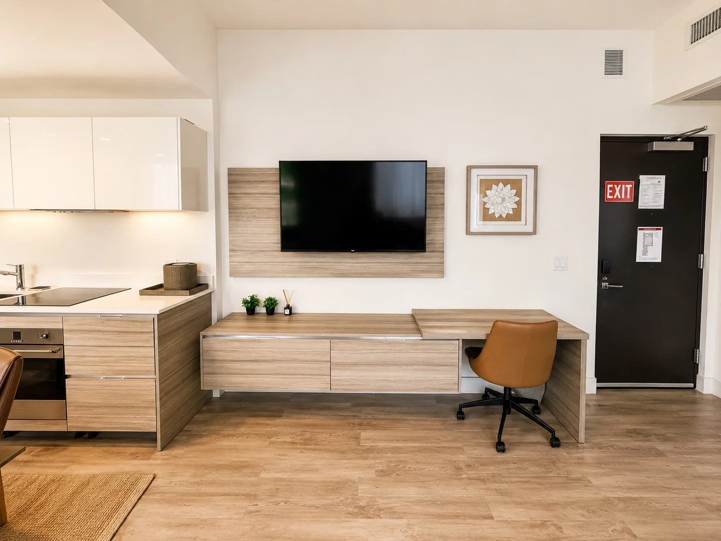Hollywood Beach Steps Away - Amazing Apartment! photo 3