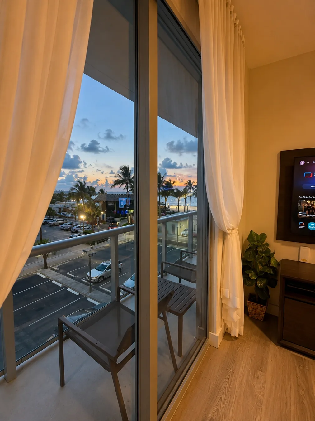 Modern apartment with balcony and partial sea view photo 1